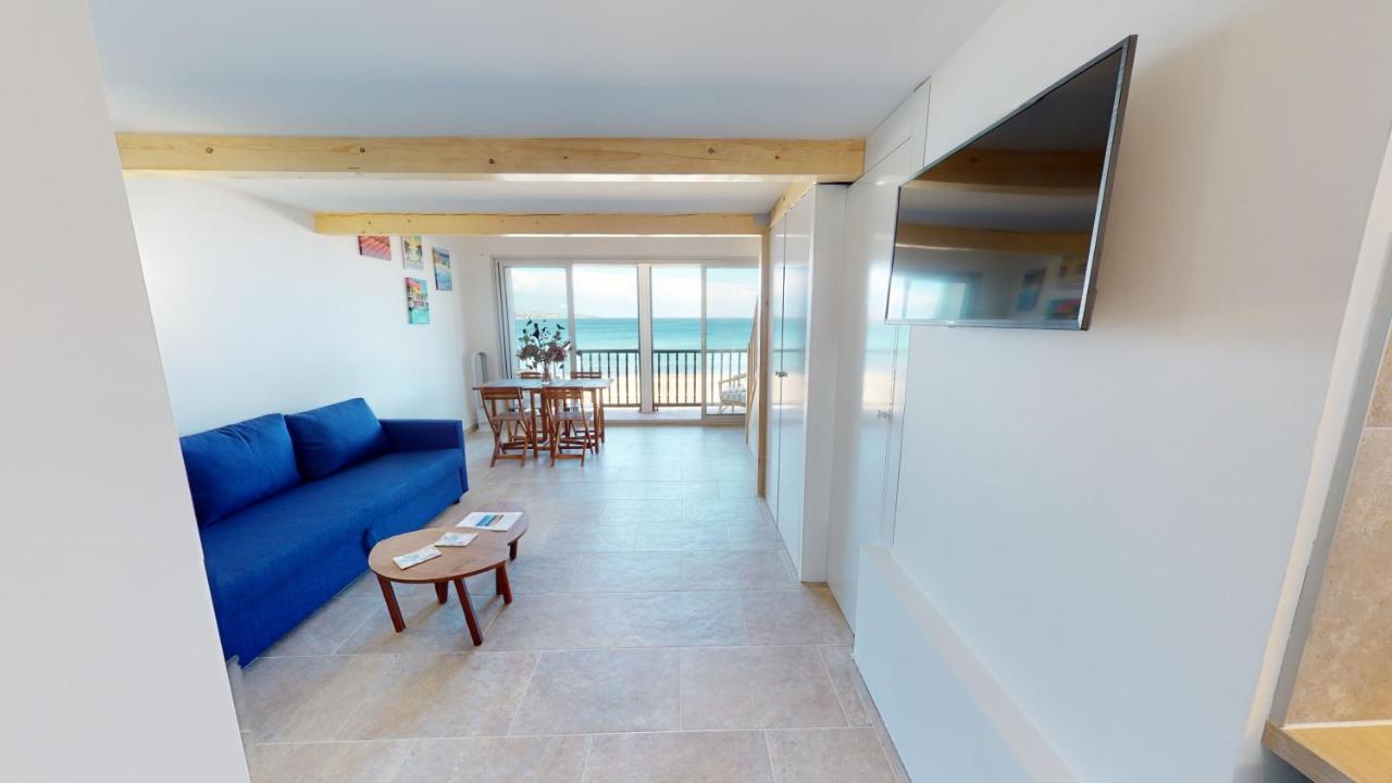 Pin Laricio Apartment Grimaud Bagian luar foto